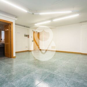 Despacho para comprar en el centro administrativo y financiero de Andorra la Vella