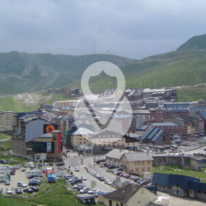 Edificio céntrico para comprar en el Pas de la Casa