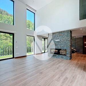 Casa adosada de lujo para alquilar en Pal, La Massana