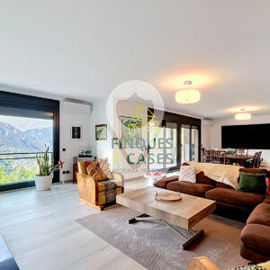 Excepcional Chalet Independiente en Venta en Escaldes