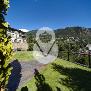 Ático en venta en Escaldes-Engordany, ideal para inversores